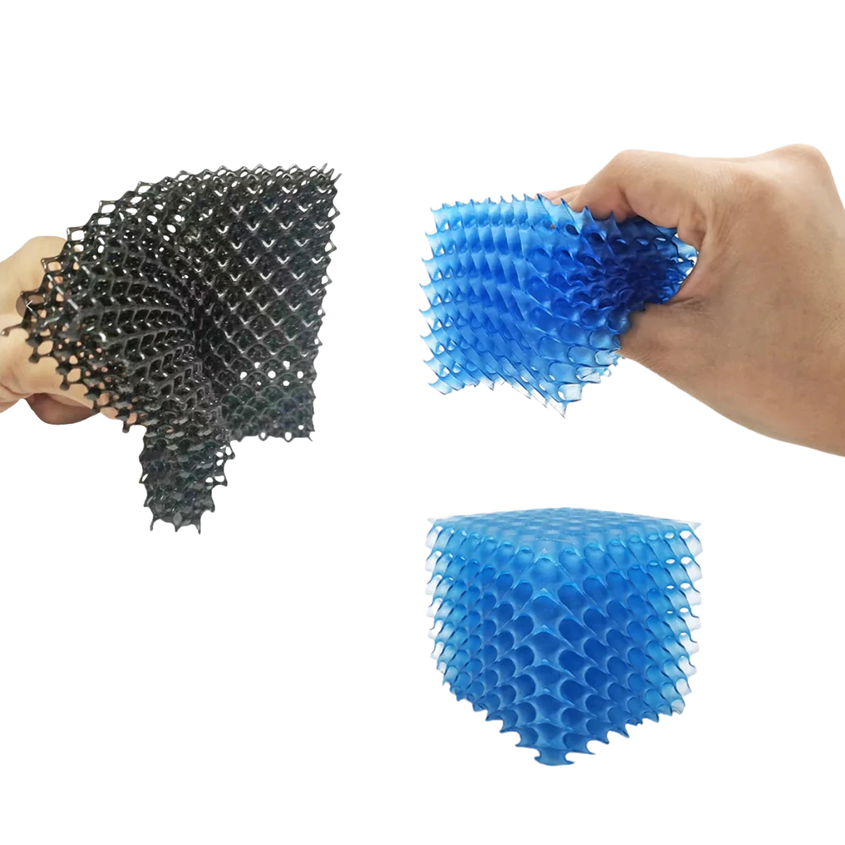 Demostración de flexibilidad en una pieza azul impresa con resina elastómera, mostrando su capacidad de torsión sin fractura