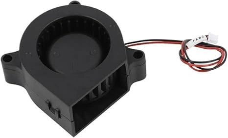 Perspectiva lateral del ventilador 4020 resaltando su grosor de 20mm para una mayor presión estática de aire
