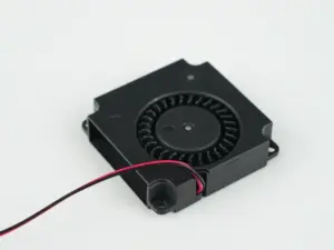 Ventilador axial de 40 mm y bajo perfil para la impresora Flashforge Adventurer 5M Pro, optimizado para la disipación local del cabezal