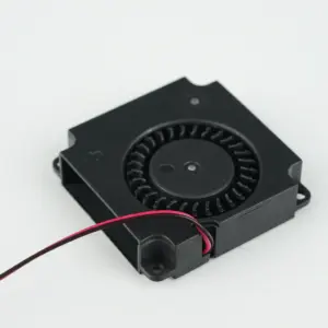 Ventilador axial de 40 mm y bajo perfil para la impresora Flashforge Adventurer 5M Pro, optimizado para la disipación local del cabezal