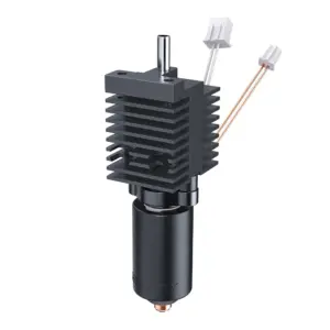 Vista general del hotend cerámico original de fábrica para Creality K2 Pro, equipado con su capuchón térmico de silicona negra