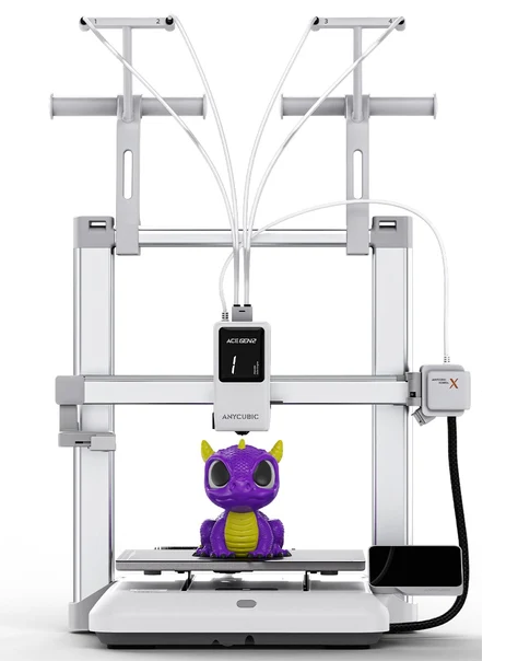 Vista frontal completa de la impresora 3D Anycubic Kobra X, mostrando su chasis reforzado de alta estabilidad y su pantalla táctil interactiva